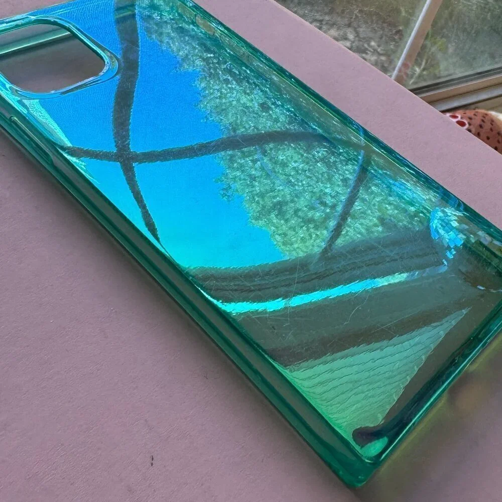 iPhone 11 Iridescent Blue/Green Squared Case